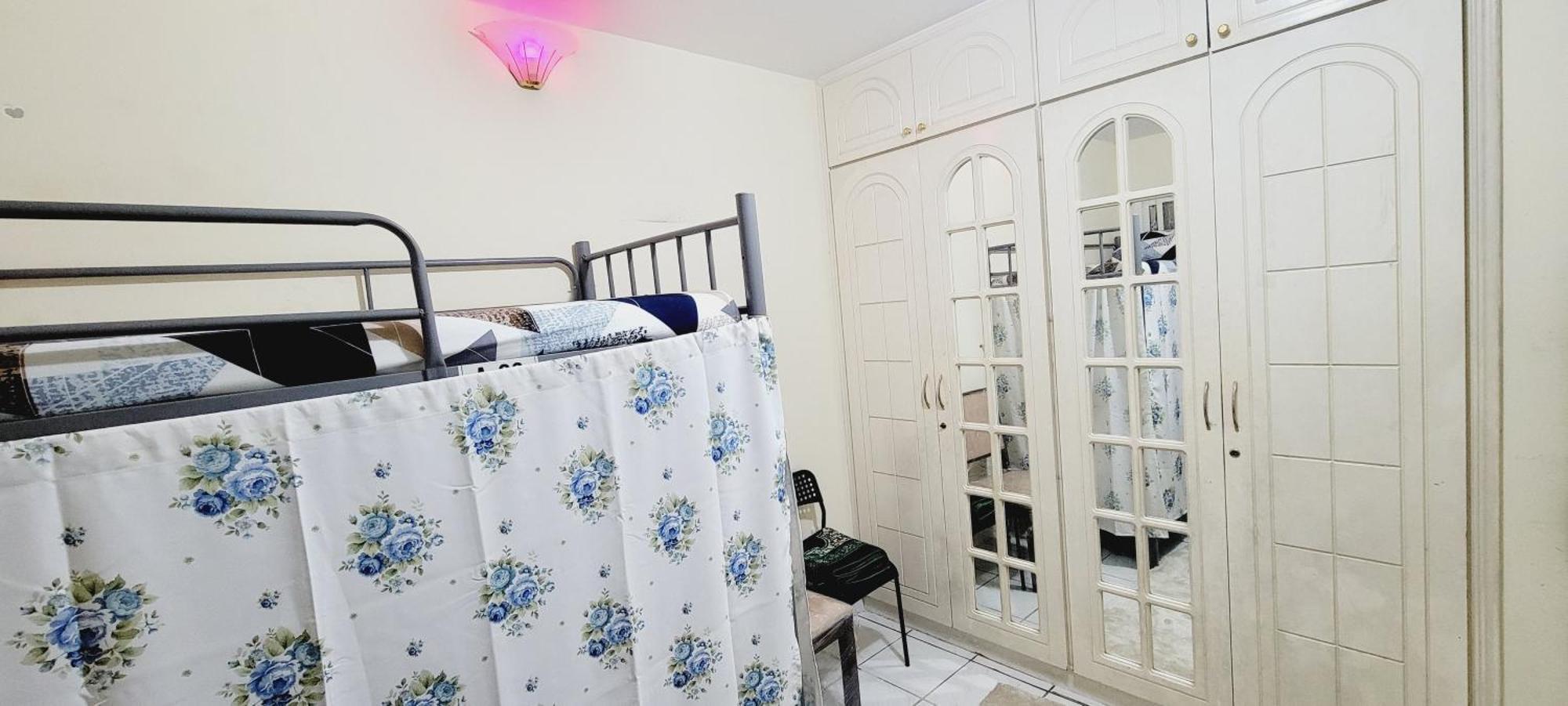 Sky Hostel Дубай Экстерьер фото